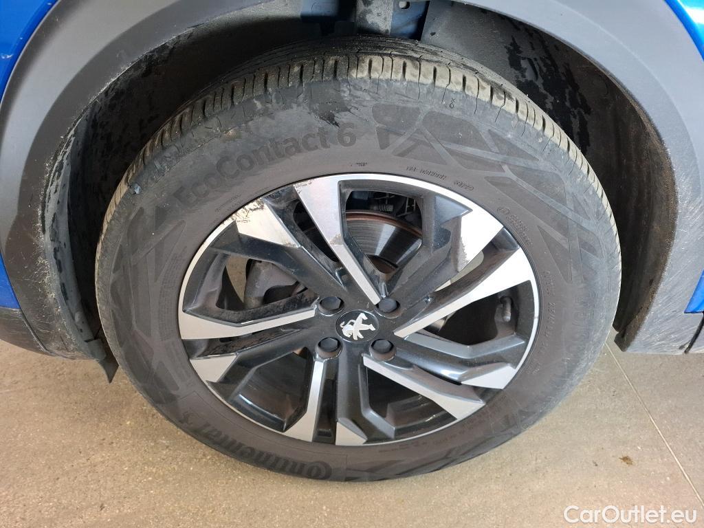  Peugeot  2008  Allure Business 1.2 PureTech 130CV BVA8 E6d #62