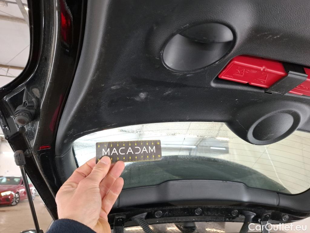  Mini  Mini   / 2021 / 3P / Berline Cooper SE Finition  Yours 184 ch BVA #17