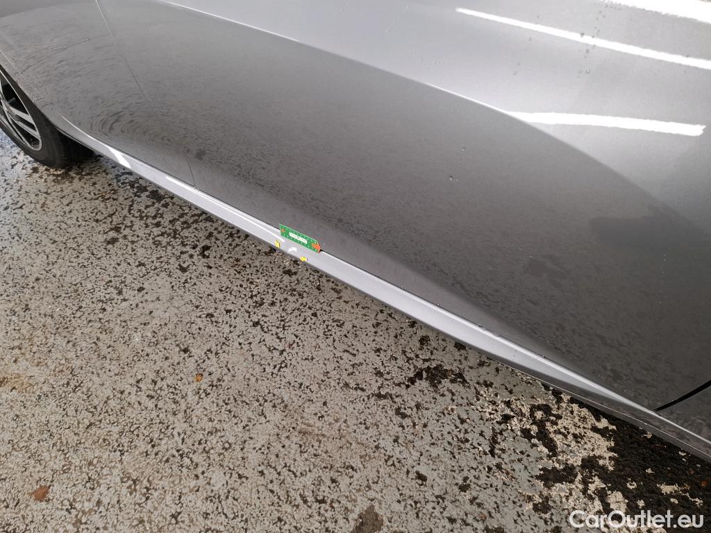  Peugeot  208  Style 1.2 PureTech 100CV BVA8 E6d #4