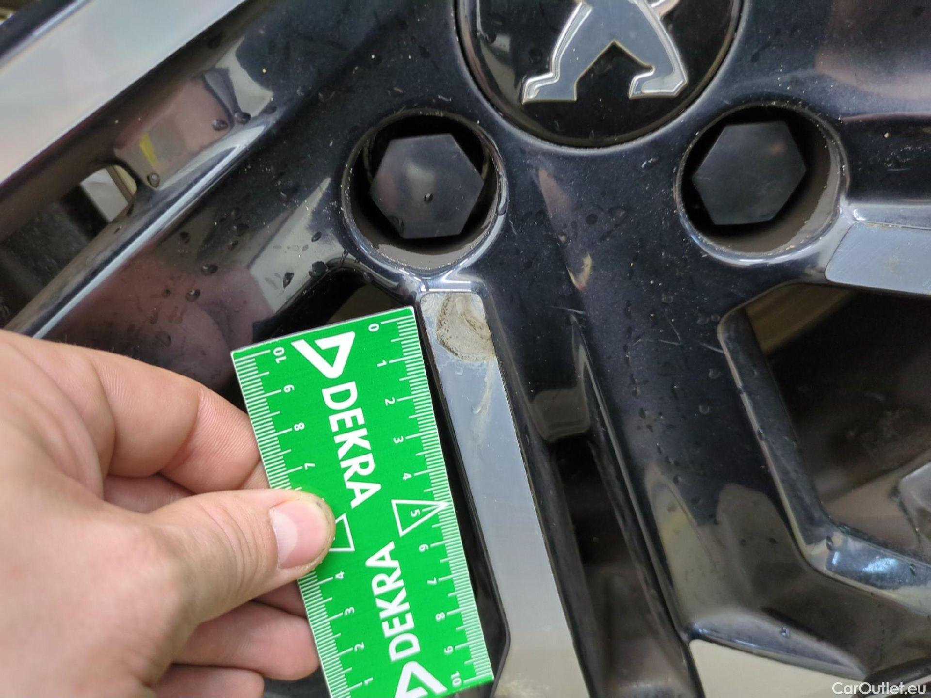  Peugeot  2008  Allure Business 1.5 HDi 100CV BVM6 E6d #18