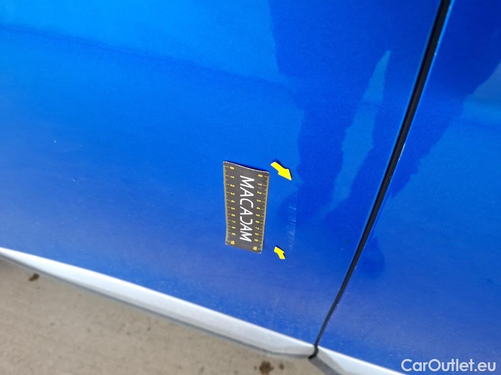  Peugeot  2008  Allure Business 1.2 PureTech 130CV BVA8 E6d #60