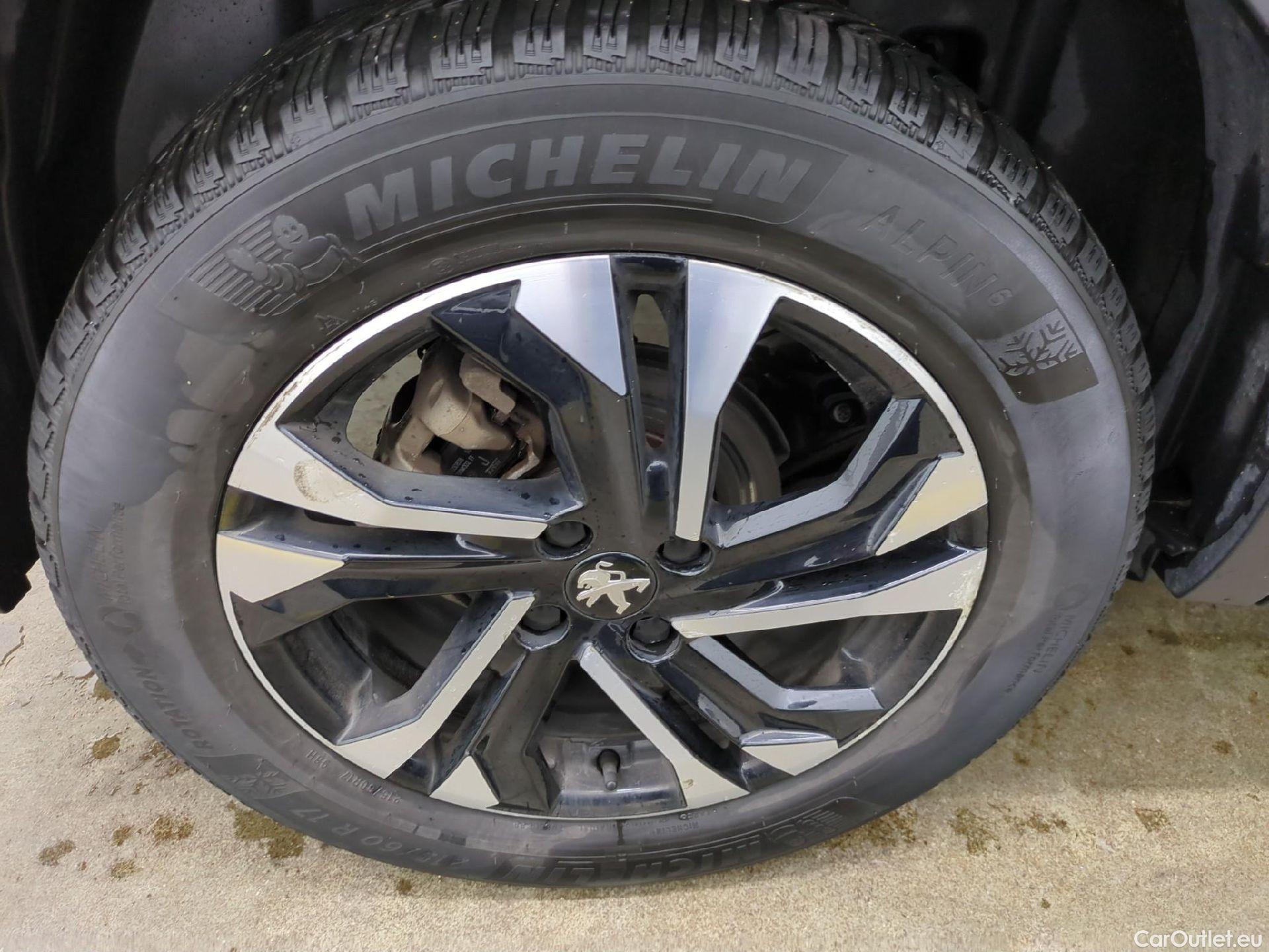  Peugeot  2008  Allure Business 1.5 HDi 100CV BVM6 E6d #32