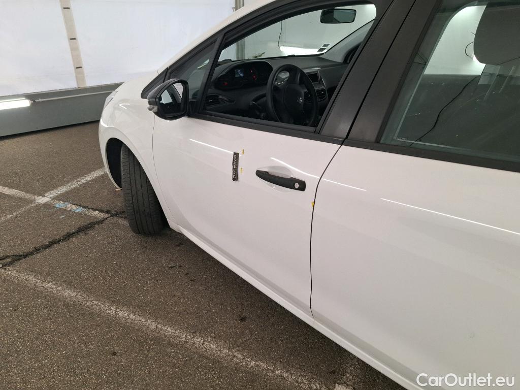  Peugeot  208  Access 1.0 PureTech 70CV BVM5 E5 #19