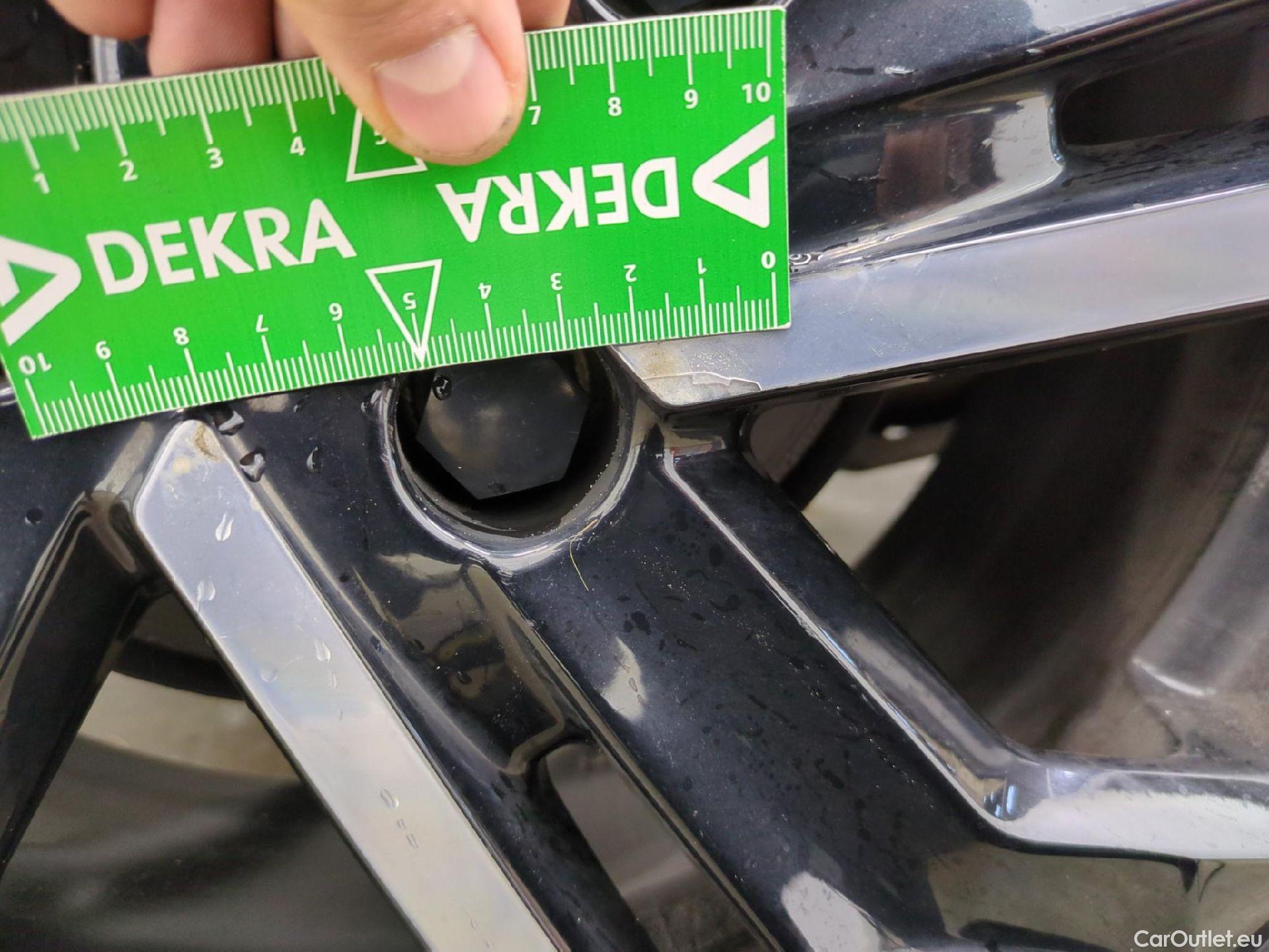  Peugeot  2008  Allure Business 1.5 HDi 100CV BVM6 E6d #34