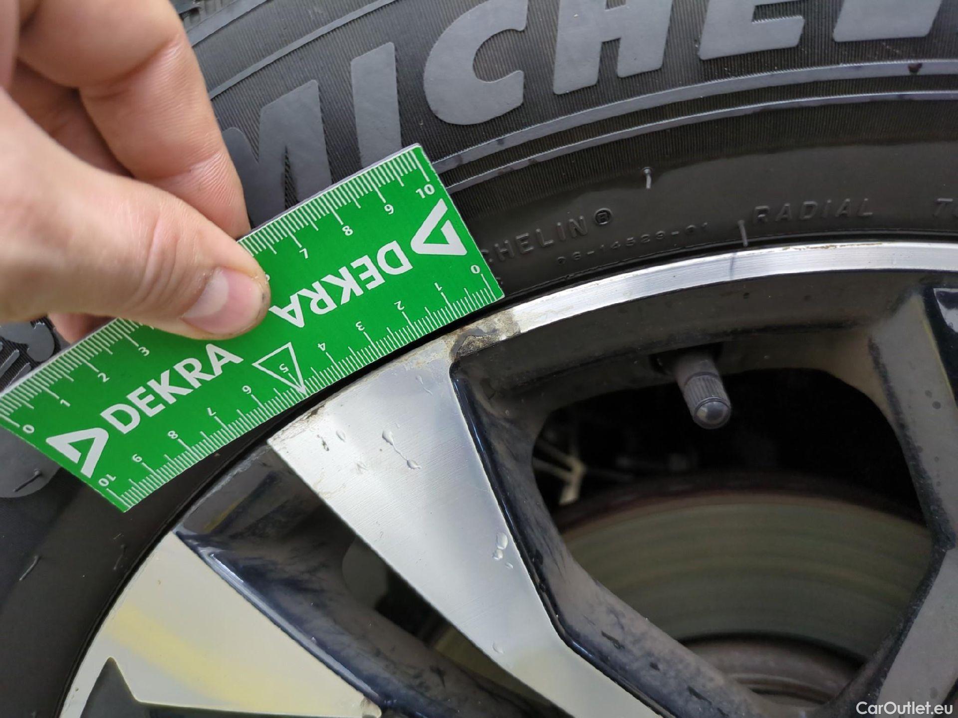  Peugeot  2008  Allure Business 1.5 HDi 100CV BVM6 E6d #21