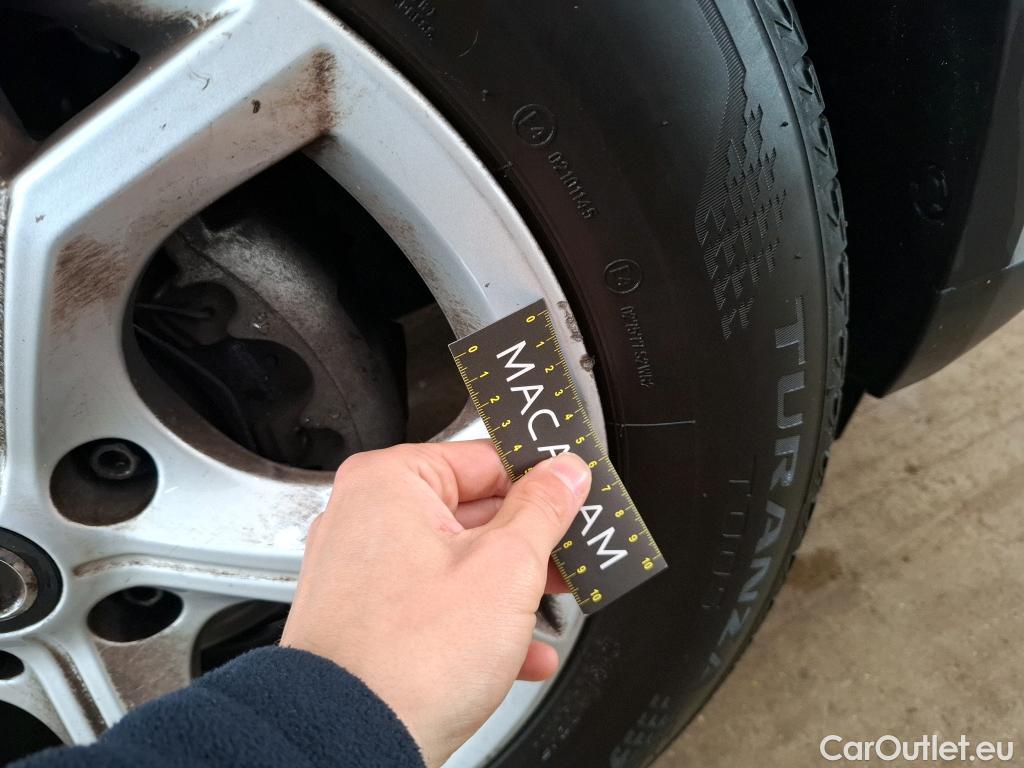  Nissan  Juke NISSAN  / 2019 / 5P / Crossover DIG-T 114 DCT Business+ #44