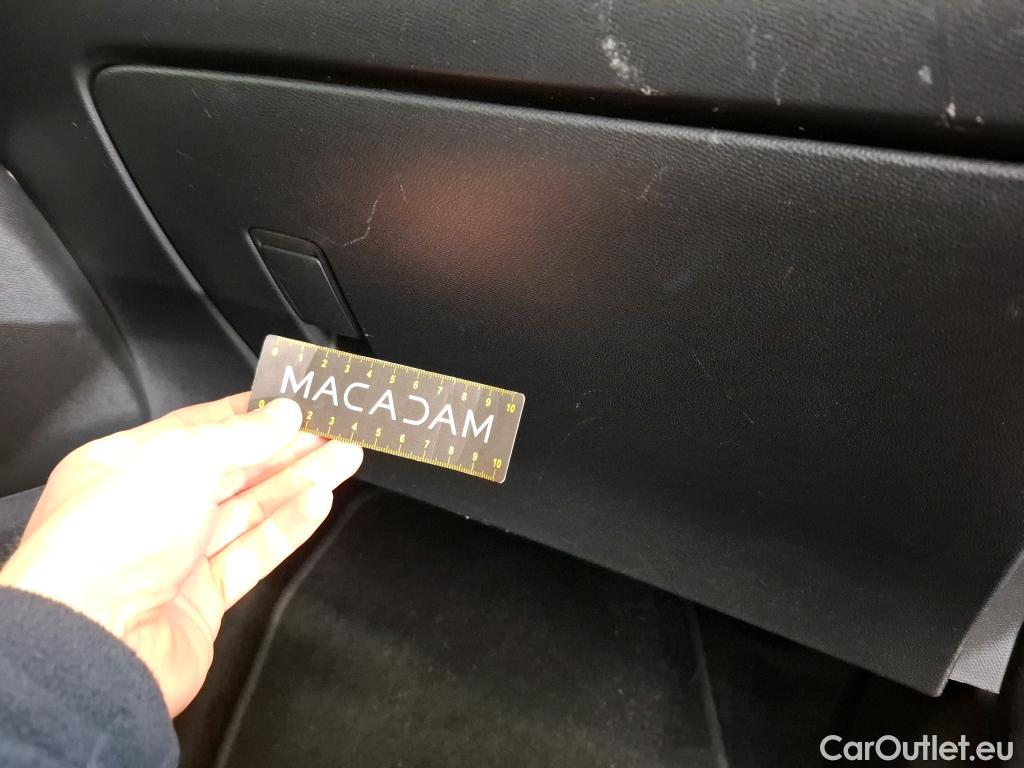  Peugeot  2008  Allure Business 1.2 PureTech 130CV BVA8 E6d #38