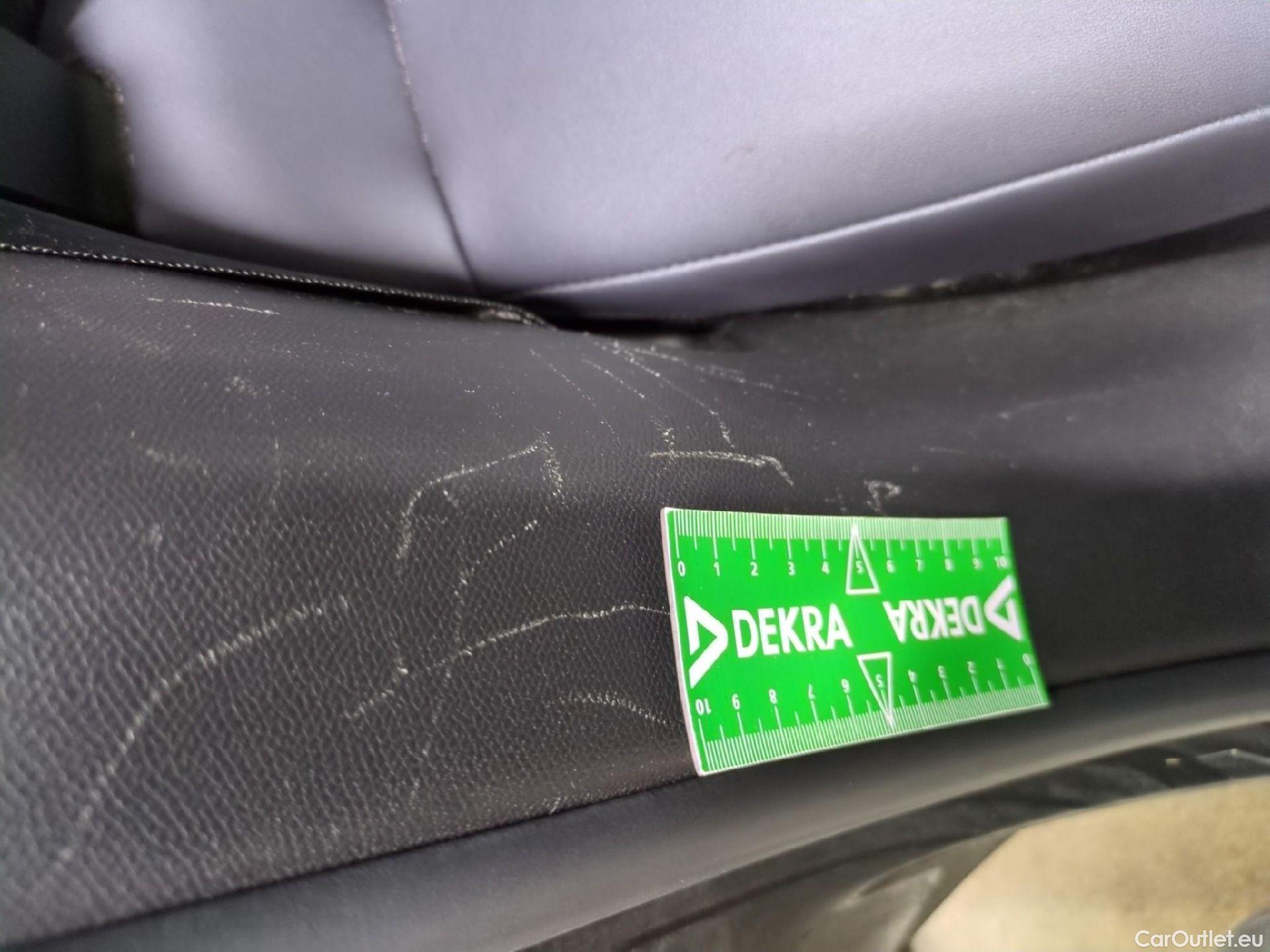  Peugeot  2008  Allure Business 1.5 HDi 100CV BVM6 E6d #42