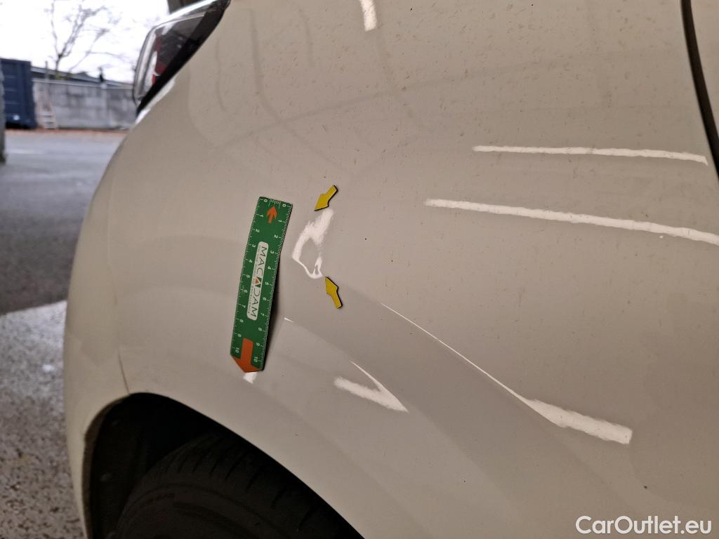  Peugeot  208  Active Business 1.5 HDi 100CV BVM6 E6d #19