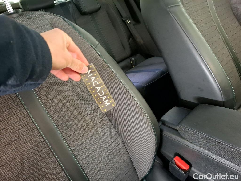  Peugeot  2008  Allure Business 1.2 PureTech 130CV BVA8 E6d #47