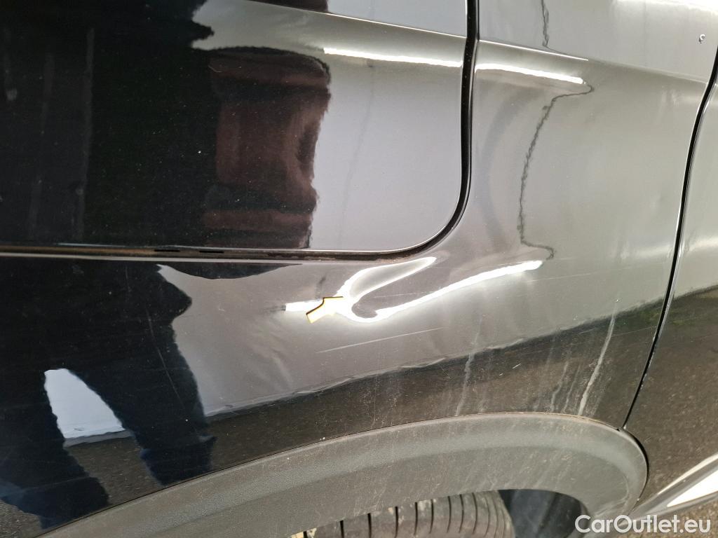  Peugeot  5008  Allure Pack 1.2 PureTech 130CV BVA8 7 Sieges E6d #4