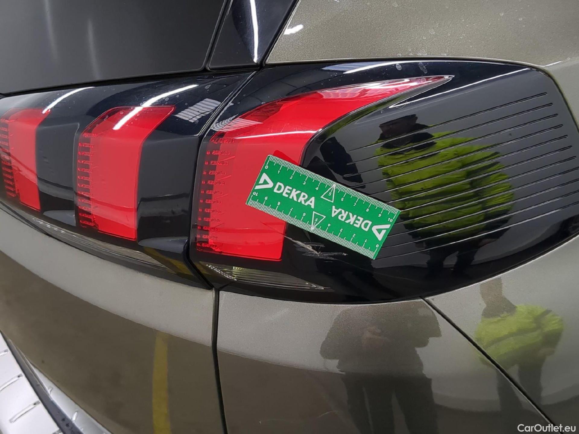  Peugeot  5008  Allure Business 1.2 PureTech 130CV BVA8 7 Sieges E6d #39