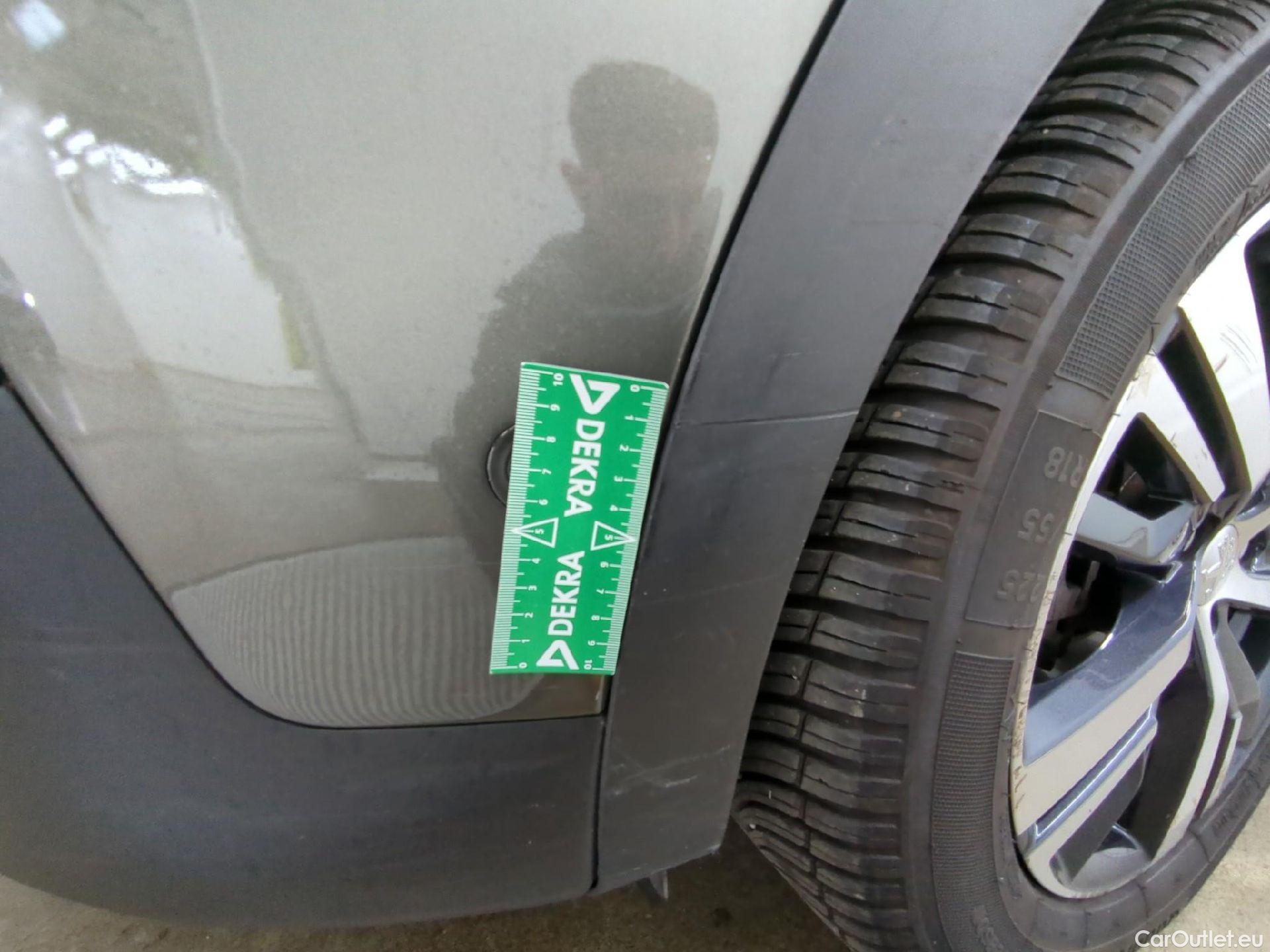  Peugeot  5008  Allure Business 1.2 PureTech 130CV BVA8 7 Sieges E6d #50