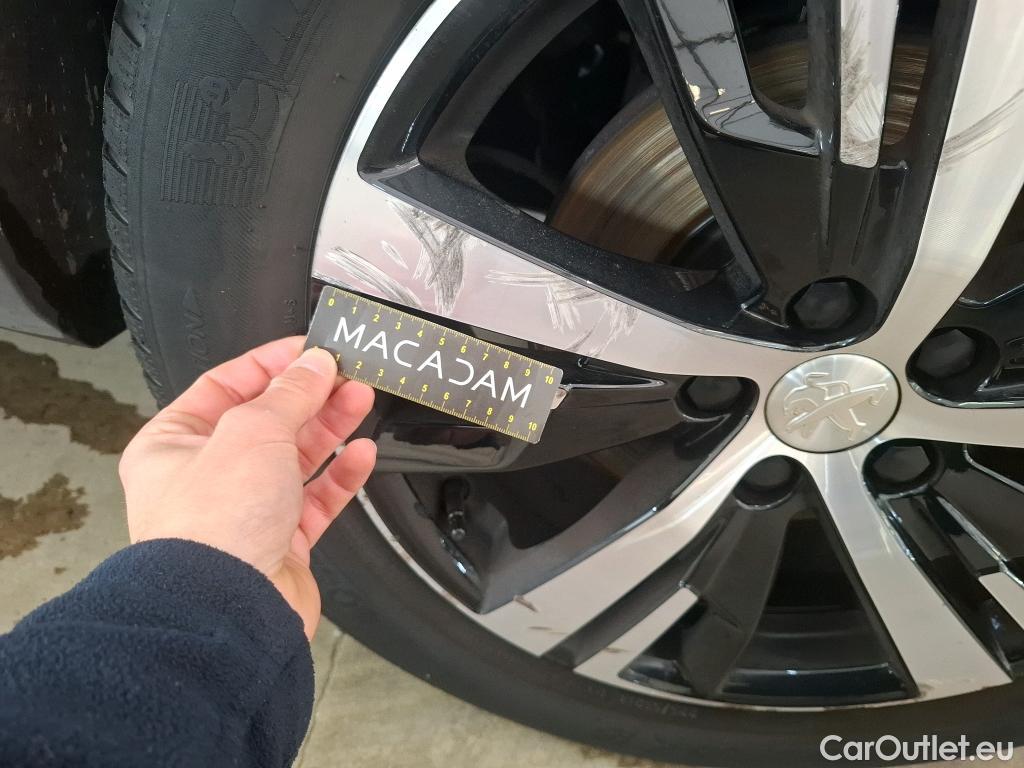  Peugeot  5008  GT Line 1.2 PureTech 130CV BVA8 7 Sieges E6d #60