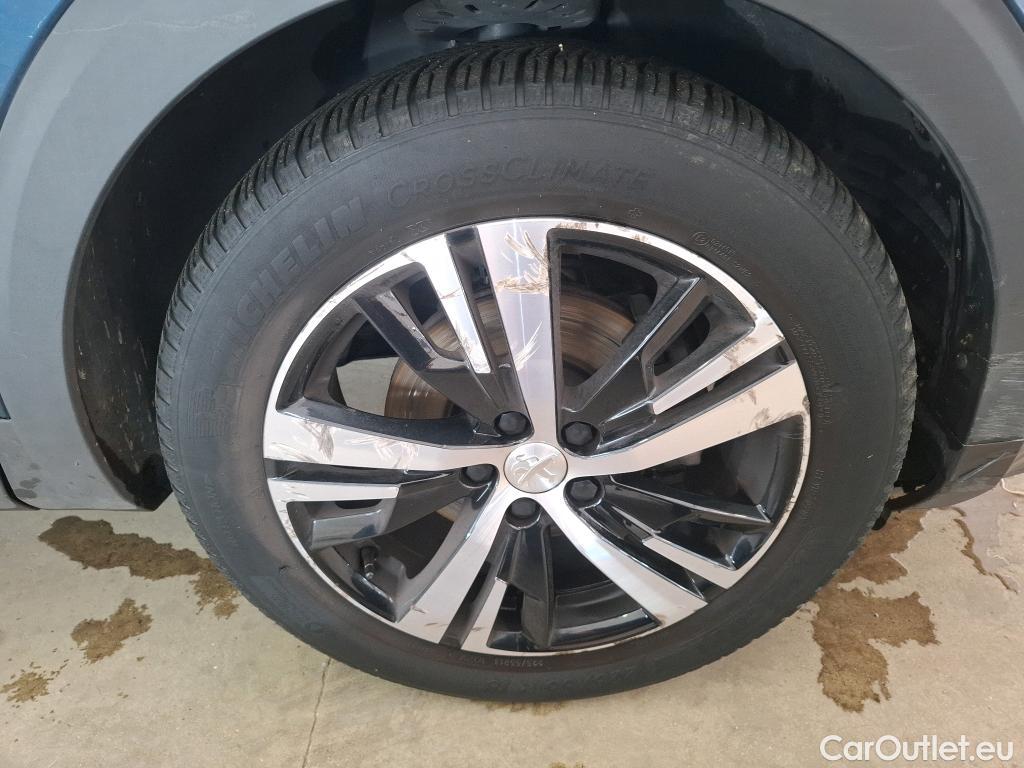  Peugeot  5008  GT Line 1.2 PureTech 130CV BVA8 7 Sieges E6d #38