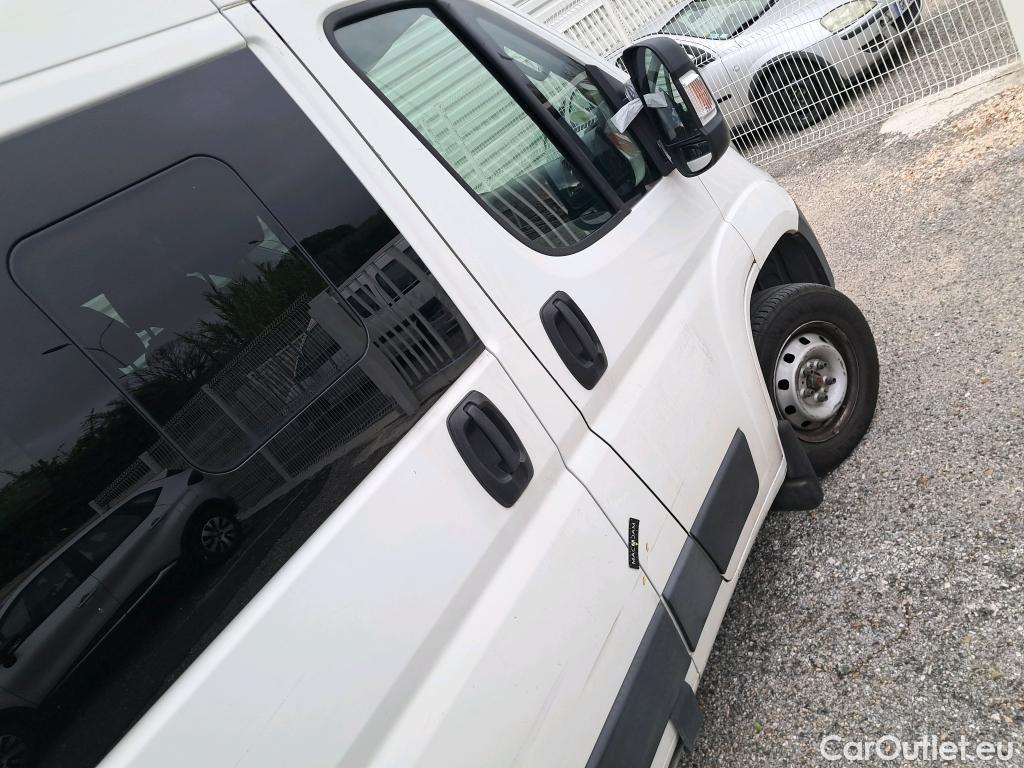  Peugeot  Boxer PEUGEOT  / 2014 / 4P / Combi 2.0 BLUEHDI 130 S&S 333 L2H2 ACTIVE #20