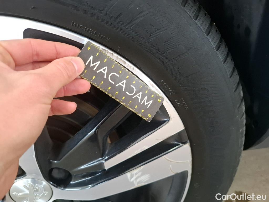  Peugeot  5008  GT Line 1.2 PureTech 130CV BVA8 7 Sieges E6d #52