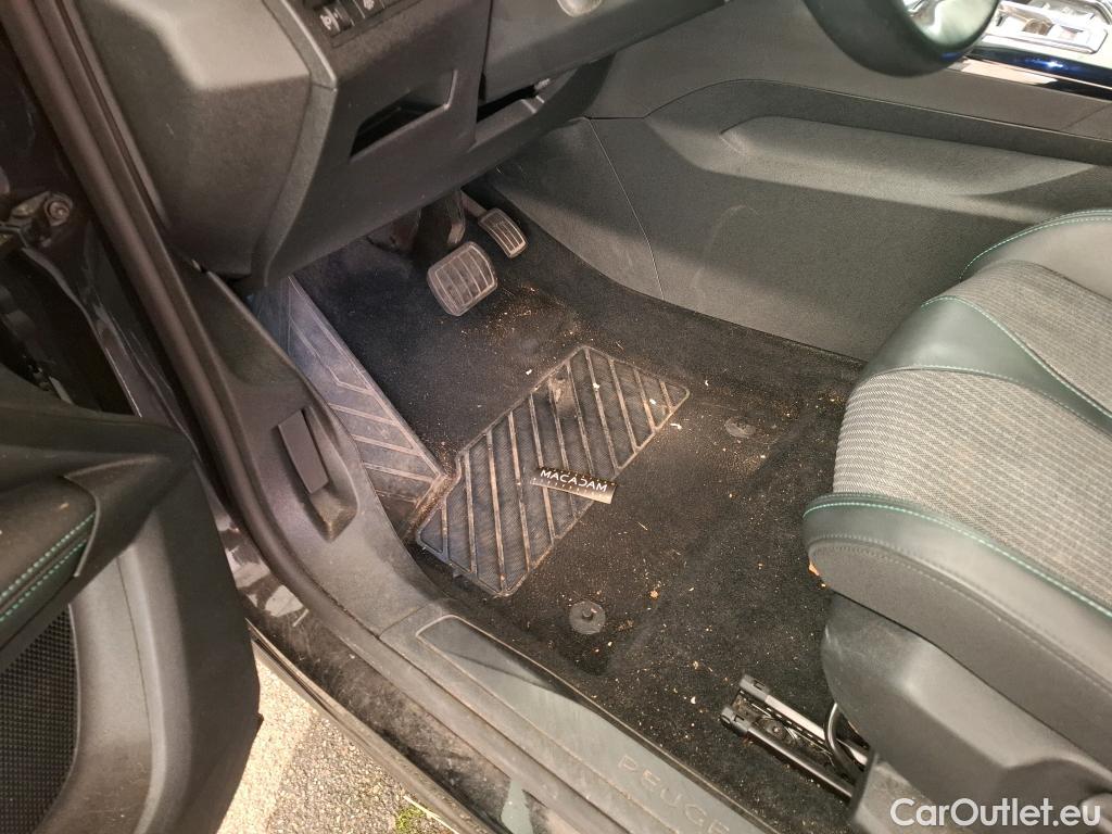  Peugeot  5008  Allure Pack 1.2 PureTech 130CV BVA8 7 Sieges E6d #80