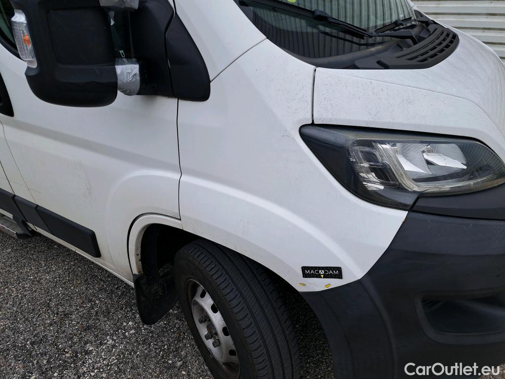  Peugeot  Boxer PEUGEOT  / 2014 / 4P / Combi 2.0 BLUEHDI 130 S&S 333 L2H2 ACTIVE #24