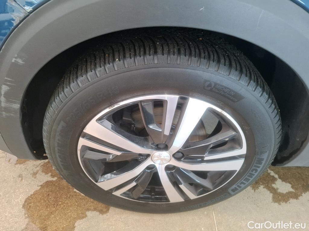  Peugeot  5008  GT Line 1.2 PureTech 130CV BVA8 7 Sieges E6d #84