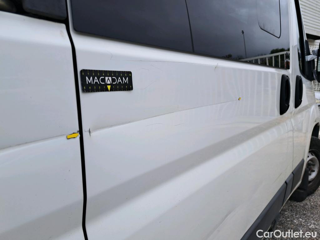  Peugeot  Boxer PEUGEOT  / 2014 / 4P / Combi 2.0 BLUEHDI 130 S&S 333 L2H2 ACTIVE #13