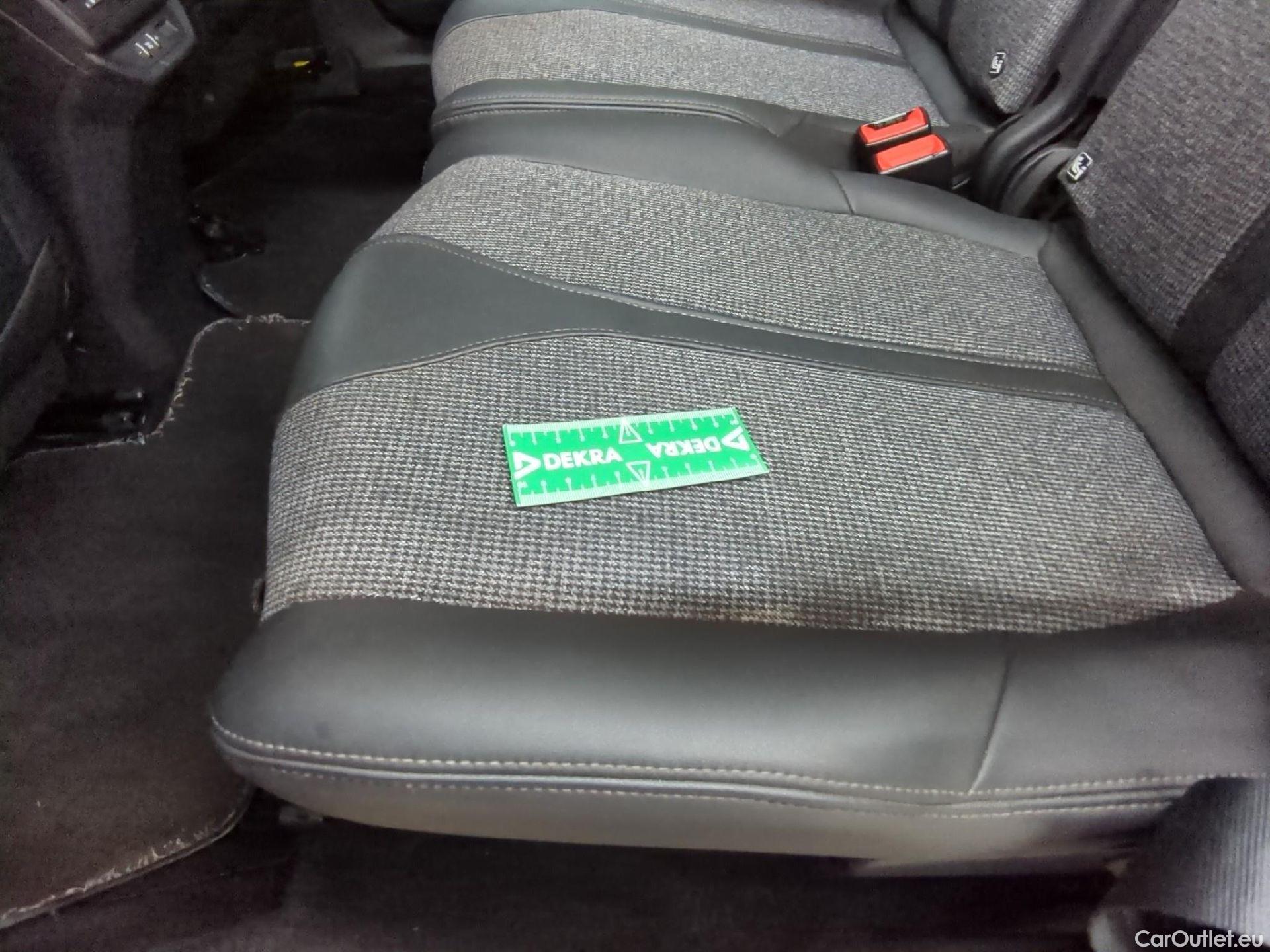  Peugeot  5008  Allure Business 1.2 PureTech 130CV BVA8 7 Sieges E6d #1