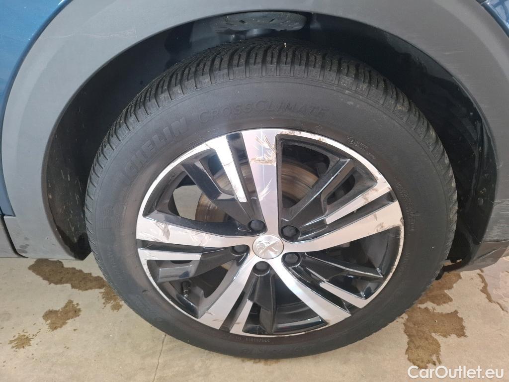  Peugeot  5008  GT Line 1.2 PureTech 130CV BVA8 7 Sieges E6d #57