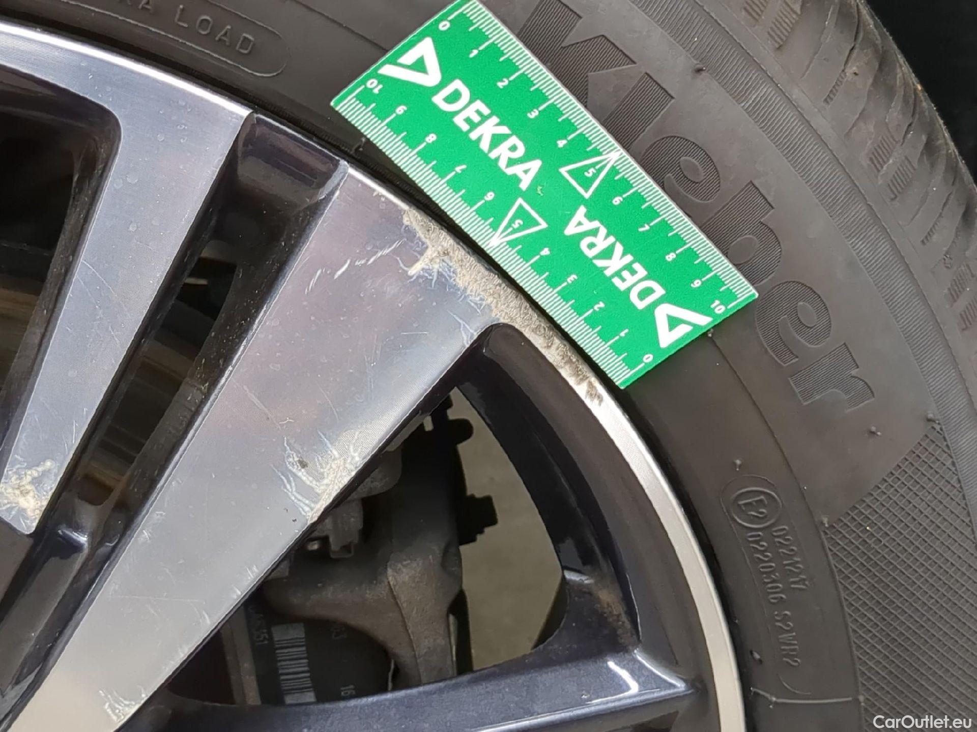  Peugeot  5008  Allure Business 1.2 PureTech 130CV BVA8 7 Sieges E6d #15