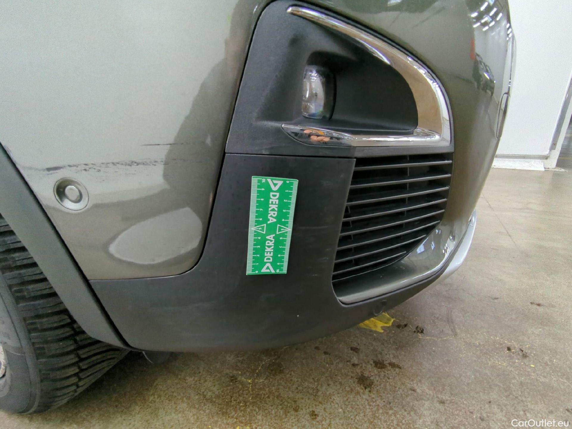  Peugeot  5008  Allure Business 1.2 PureTech 130CV BVA8 7 Sieges E6d #44