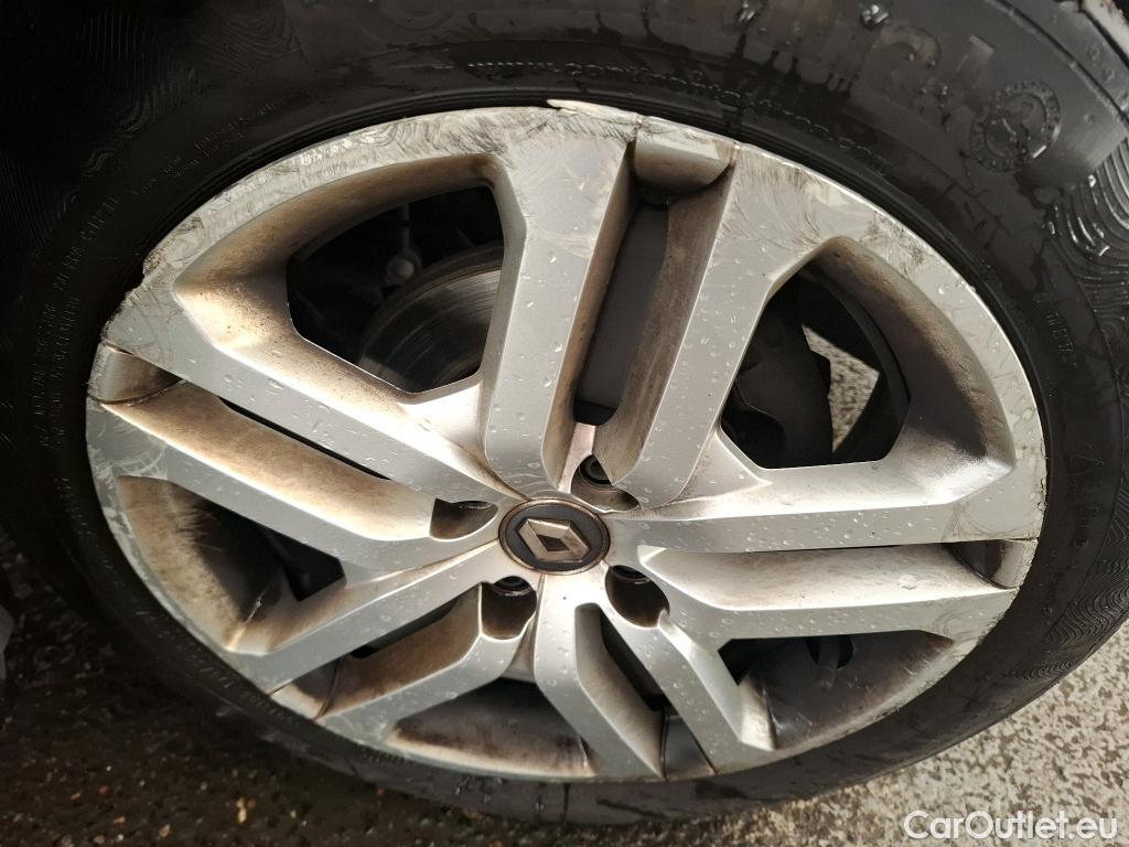  Renault  Clio RENAULT  / 2016 / 5P / Berline &Business TCe 90 #34