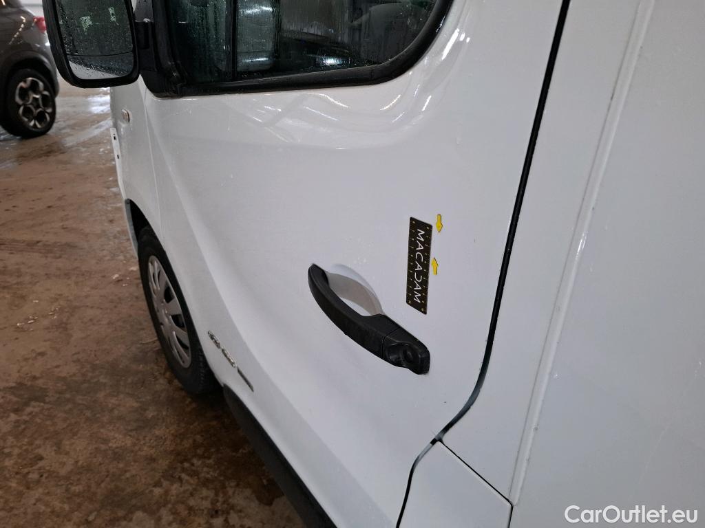  Renault  Trafic RENAULT  4p Combi Zen L1 Energy dCi 125 8 places #41