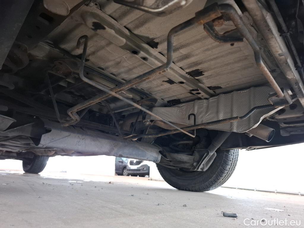  Renault  Trafic RENAULT  4p Combi Zen L1 Energy dCi 125 8 places #18