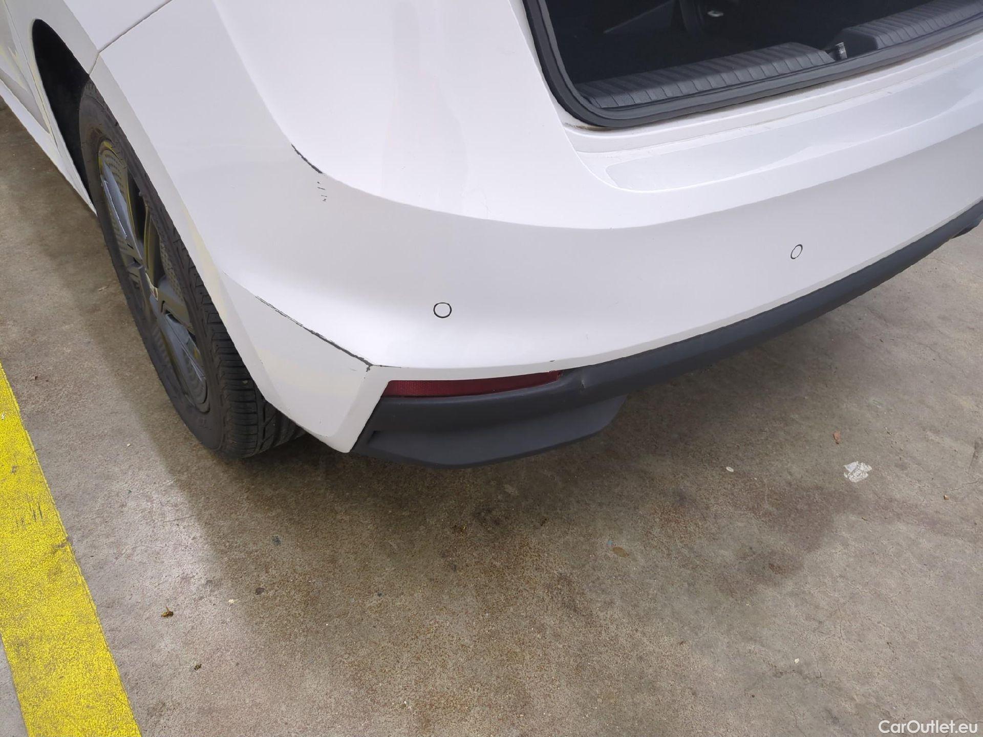  Skoda  Fabia  Ambition 1.0 MPI 80CV BVM5 E6d #16