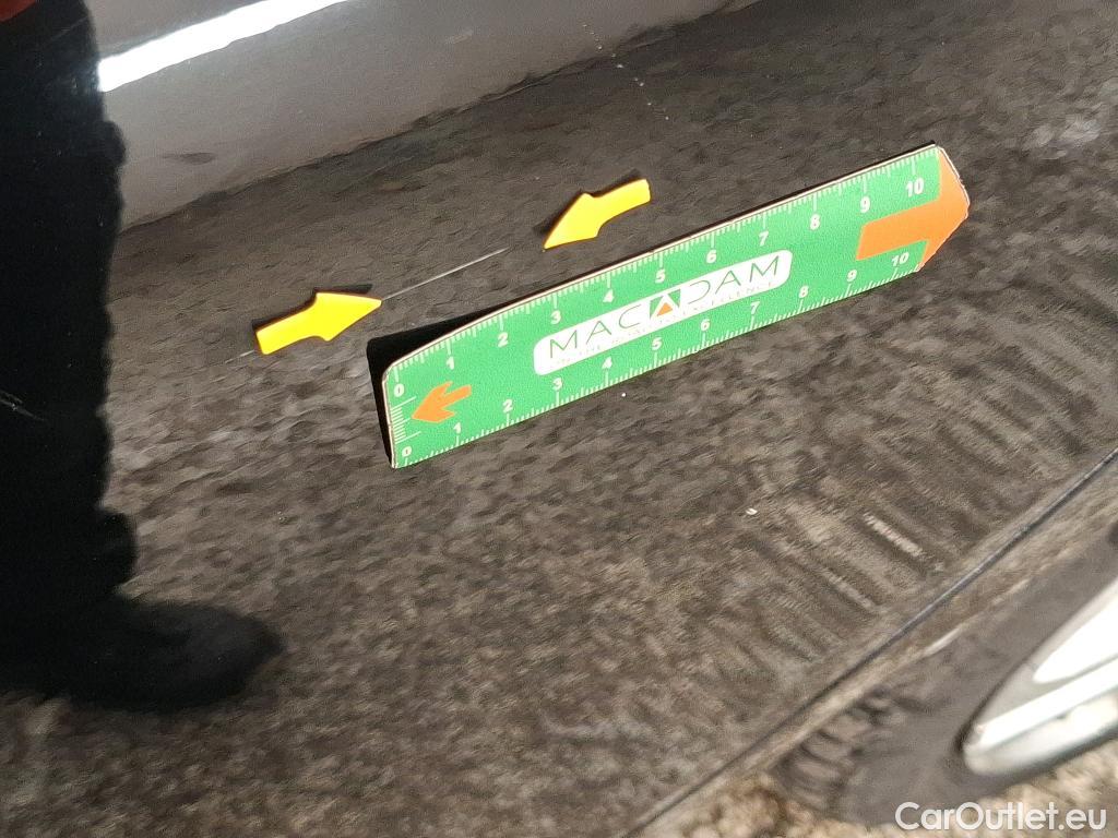  Renault  Clio RENAULT  / 2016 / 5P / Berline &Business TCe 90 #16