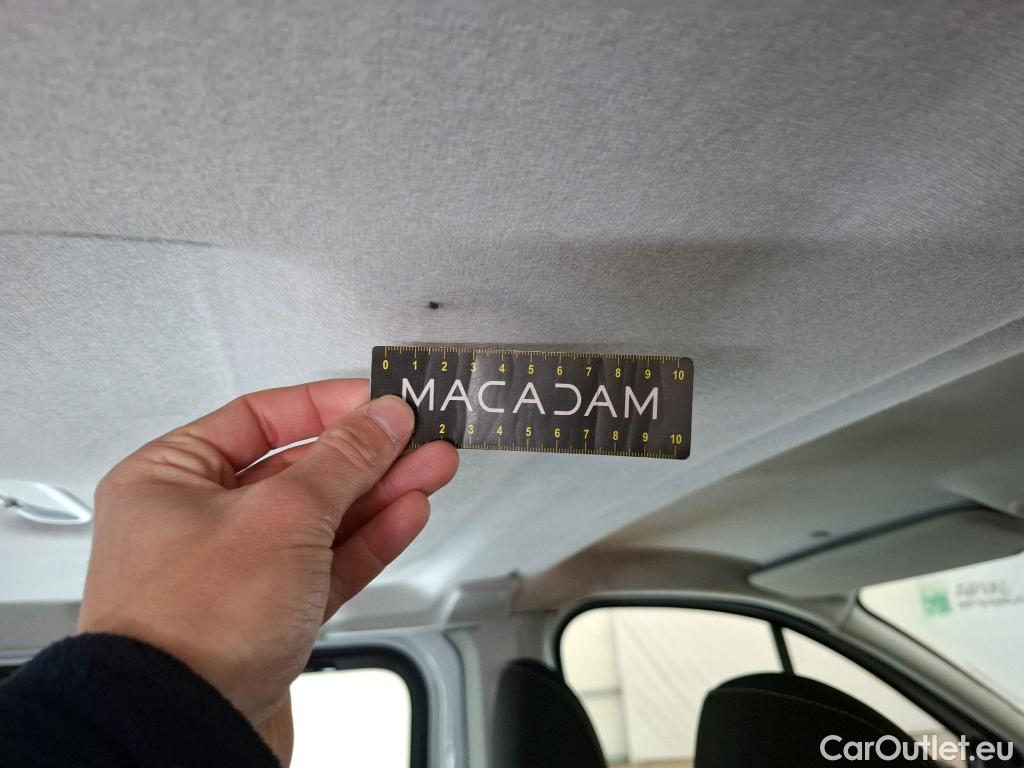  Renault  Trafic RENAULT  4p Combi Zen L1 Energy dCi 125 8 places #34