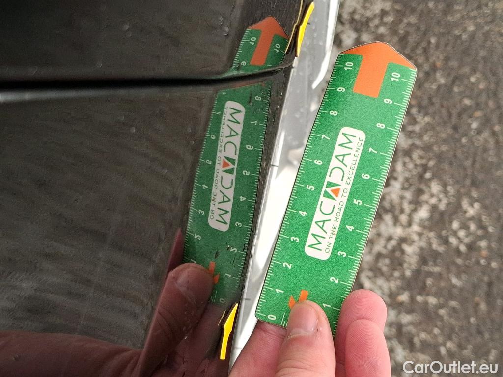  Renault  Clio RENAULT  / 2016 / 5P / Berline &Business TCe 90 #6