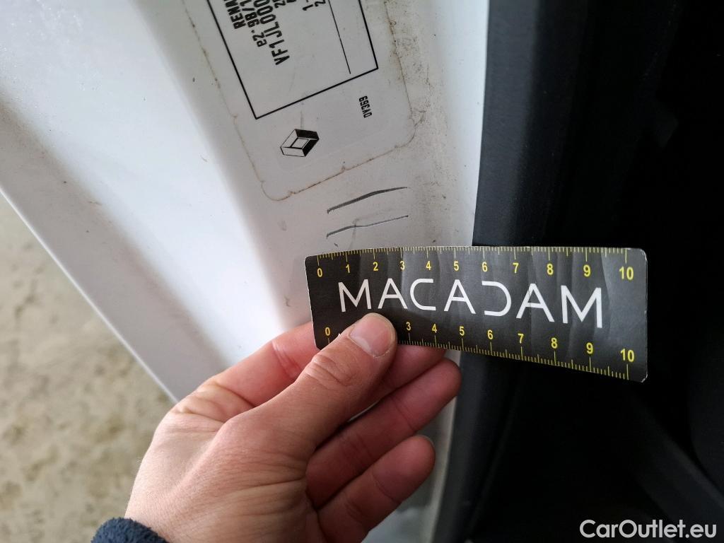  Renault  Trafic RENAULT  4p Combi Zen L1 Energy dCi 125 8 places #38