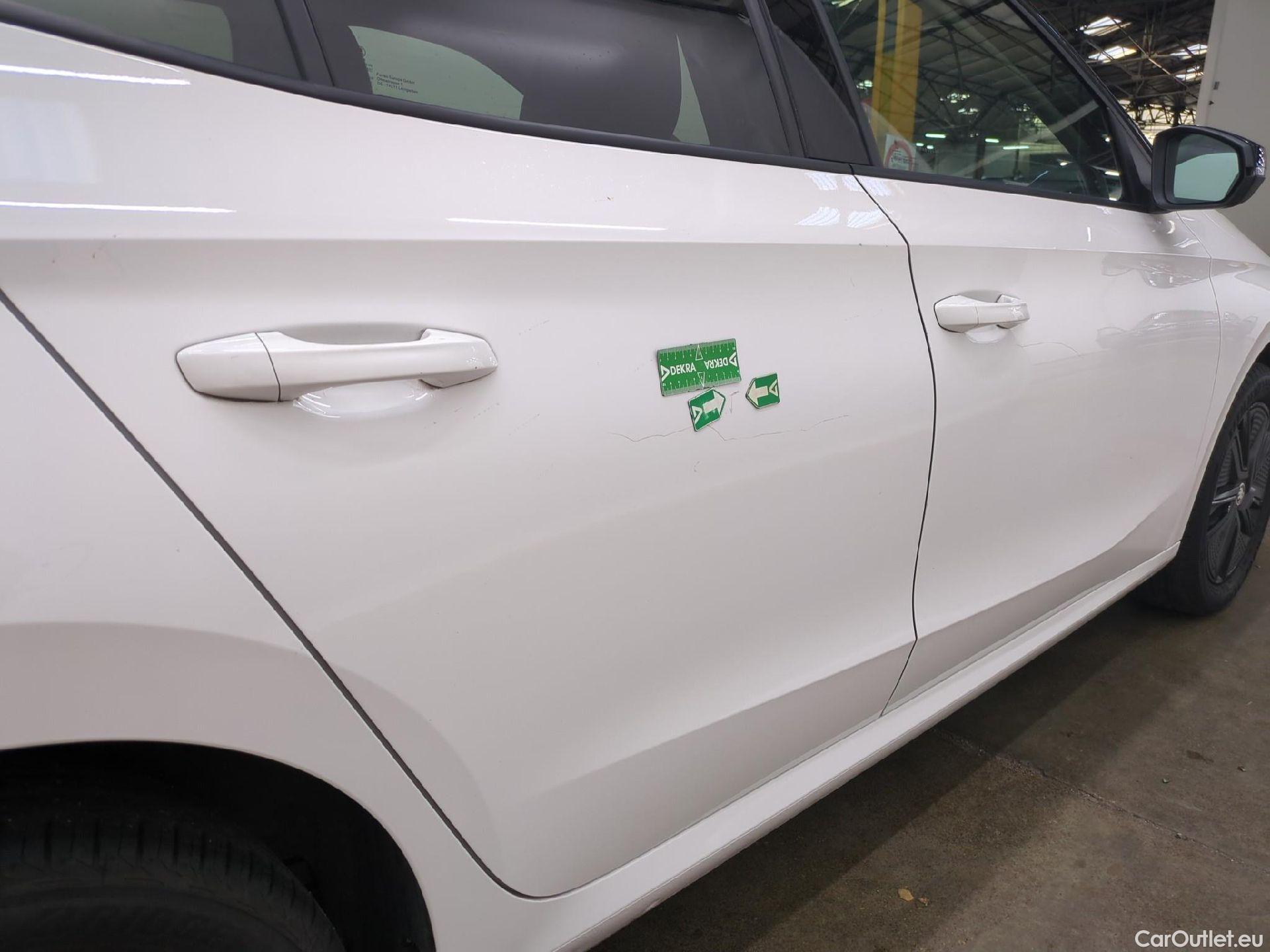  Skoda  Fabia  Ambition 1.0 MPI 80CV BVM5 E6d #22