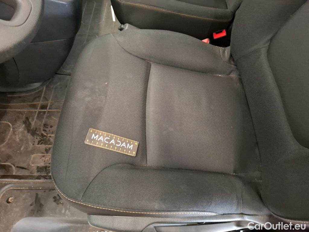  Renault  Trafic RENAULT  4p Combi Zen L1 Energy dCi 125 8 places #20