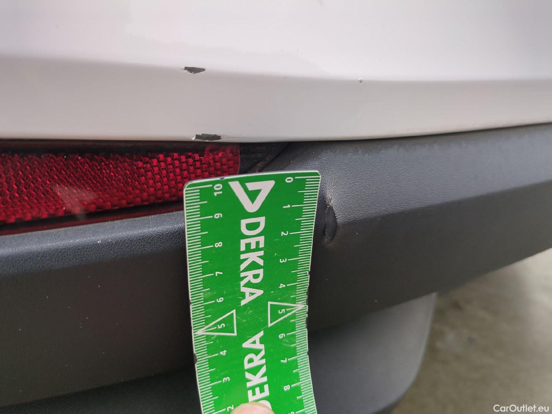  Skoda  Fabia  Ambition 1.0 MPI 80CV BVM5 E6d #14