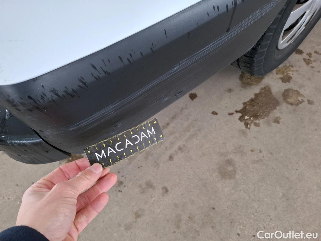  Renault  Trafic RENAULT  4p Combi Zen L1 Energy dCi 125 8 places #50