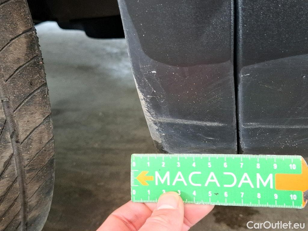  Citroen  C4  Berline Feel Nav Business R 1.5 BlueHDI 110CV BVM6 E6d / TRANSFO VP/VF
 #17