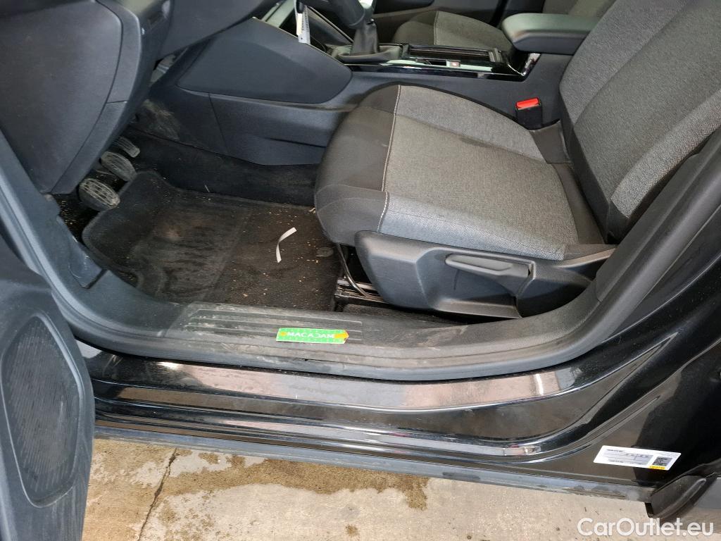  Citroen  C4  Berline Feel Nav Business R 1.5 BlueHDI 110CV BVM6 E6d / TRANSFO VP/VF
 #1