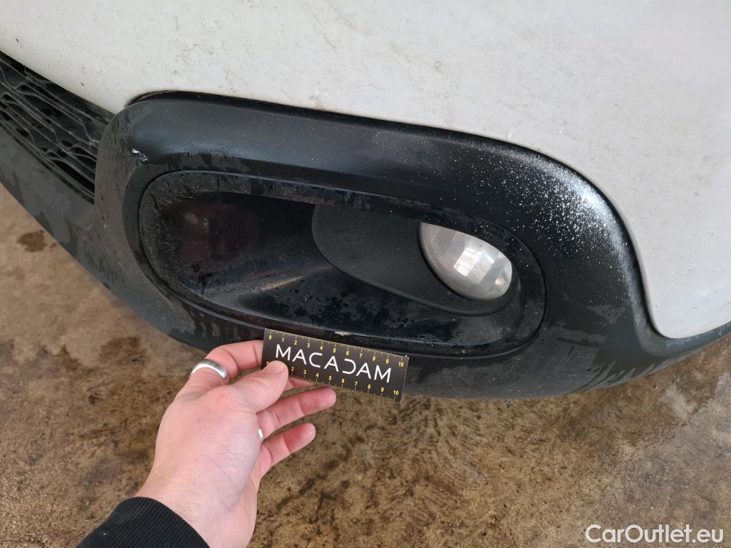  Citroen  C3  Société Feel 1.5 BlueHDI 100CV BVM6 E6d #38