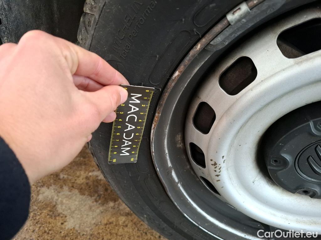  Citroen  Berlingo  Fourgon Club M 650 1.5 BlueHDi 100CV BVM5 E6dT #33