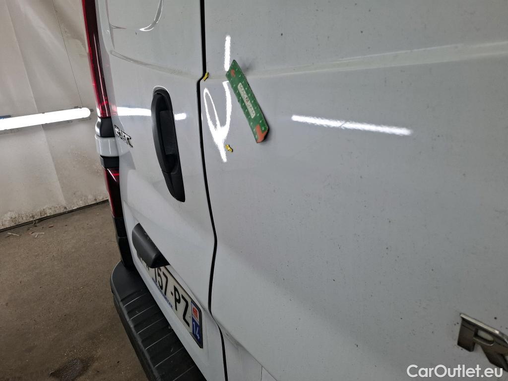  Renault  Trafic RENAULT  / 2019 / 4P / Fourgon tole NV FG GCF L2H2 1200 Energy dCi 145 #26