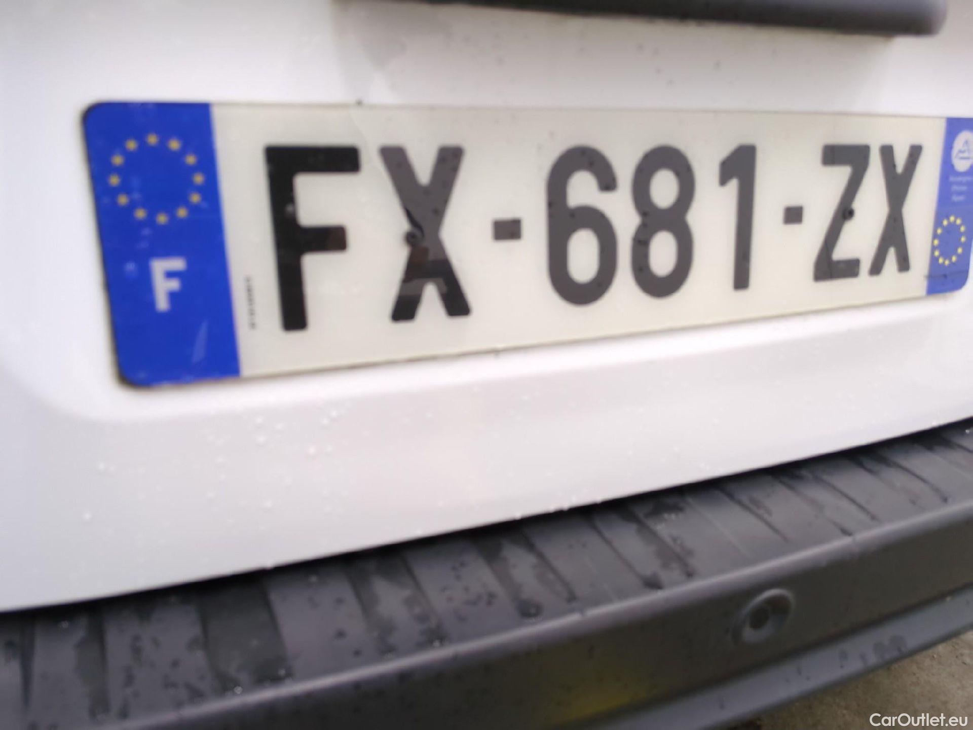  Renault  Kangoo  II Express Extra (Série Spéciale) 1.5 dCi 95CV BVM6 E6dT #19