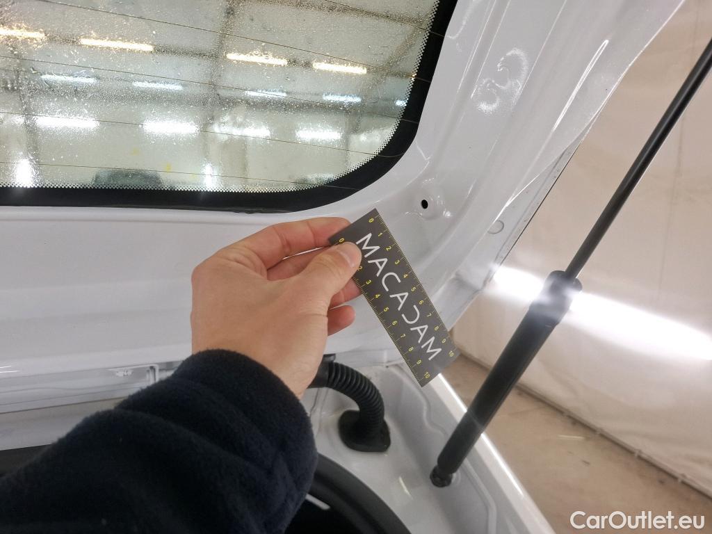  Peugeot  208  Premium 1.2 PureTech 75CV BVM5 E6d #26