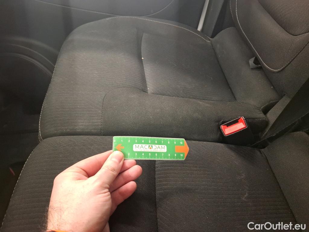  Renault  Trafic  Fourgon L2H1 1300 Confort 1.6 dCi #57