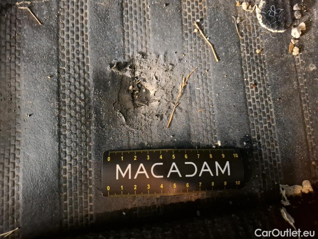  Renault  EXPRESS RENAULT  / 2021 / 4P / Fourgonnette Confort - Blue dCi 95-22 #6